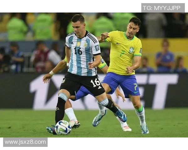 巴西足球明星们的足球鞋选择与风格解析